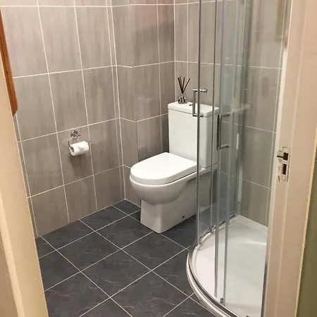 Redington House Selfcatering * קוב