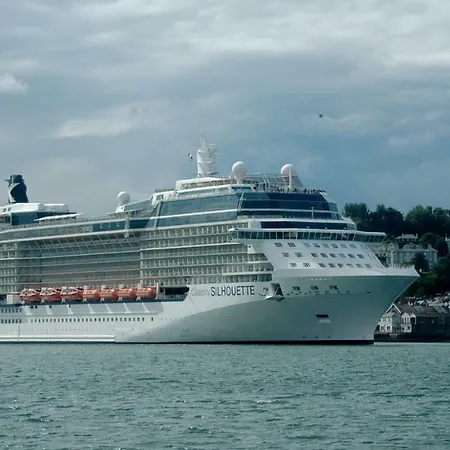 Redington House Selfcatering Διαμέρισμα *