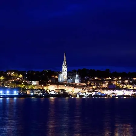 Redington House Selfcatering Cobh