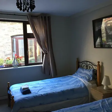 Redington House Selfcatering * קוב