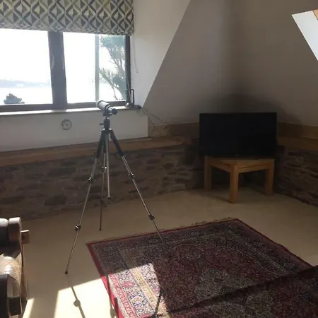 Redington House Selfcatering קוב